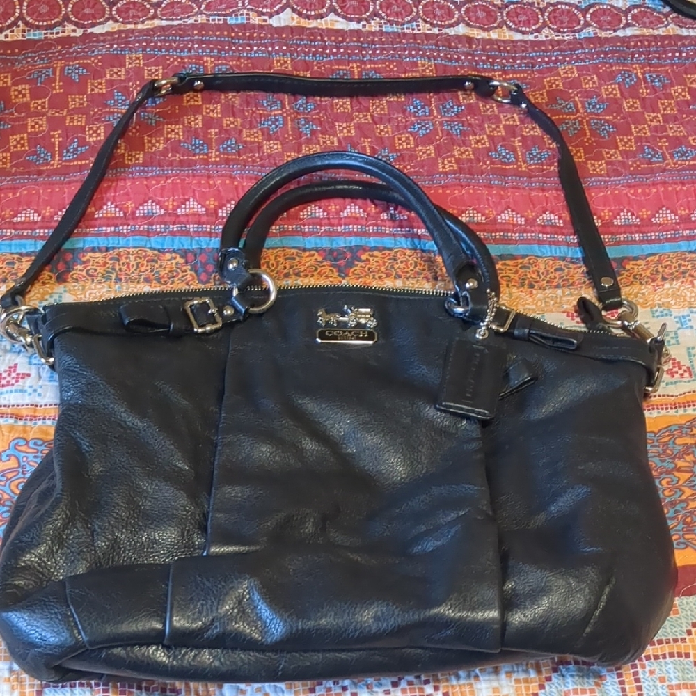 Coach Black Leather Shoulder Bag